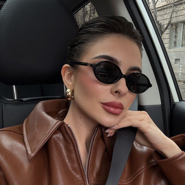 Miu Miu Noir