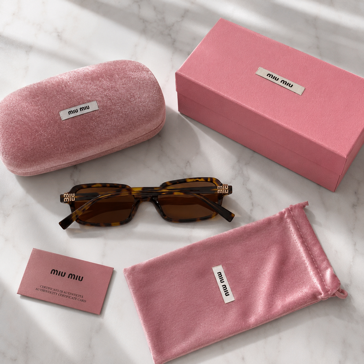 Miu Miu Rectangle Marron (Avec Boite Originale)